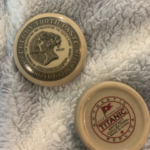 Storage & Organization Cherry Toothpaste Antique Titanic Artifact